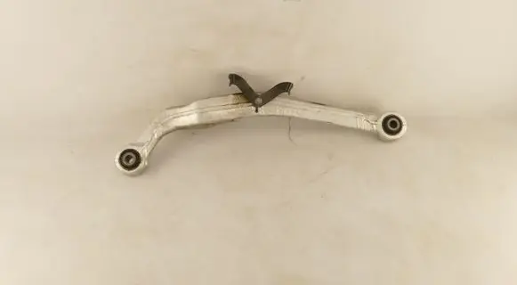 Nissan X-Trail T32 Rear upper control arm/wishbone