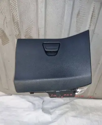 Ford Fiesta Glove box