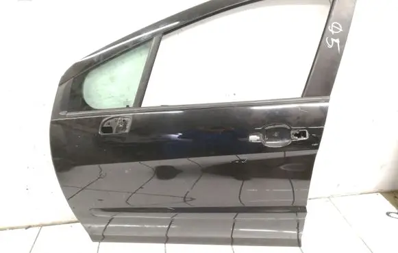 Peugeot 308 Front door