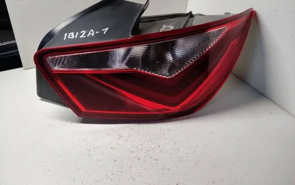 Seat Ibiza IV (6J,6P) Rear/tail lights 6J3945096R 000333930201 90033393