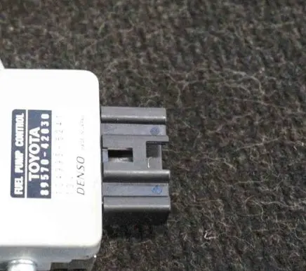 Toyota RAV 4 (XA40) Fuel injection pump control unit/module 