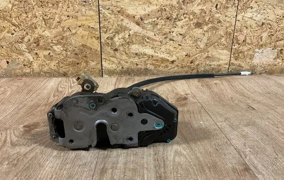 Front door lock