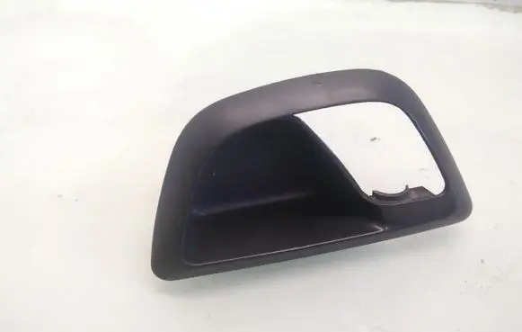 Volvo XC90 Other front door trim element