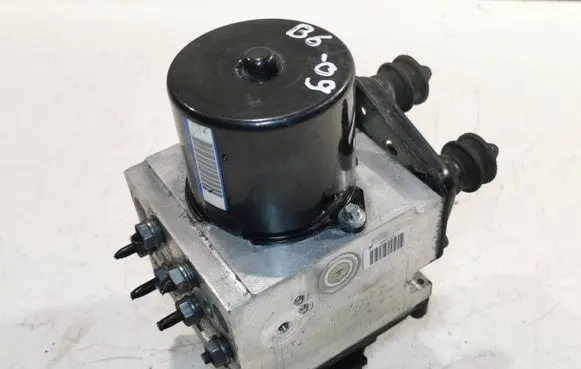 Volkswagen PASSAT B6 ABS Pump 3C0614109AF 16705912 16705712N