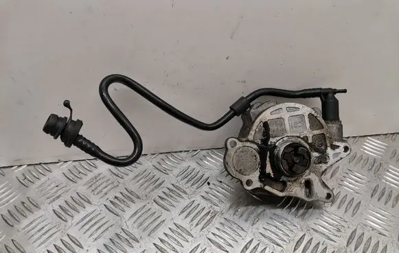 Vacuum pump