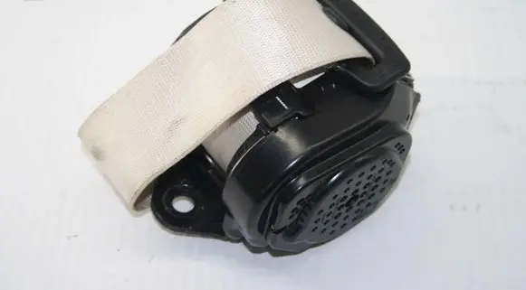 BMW 5 G30 G31 G38 Rear seatbelt 