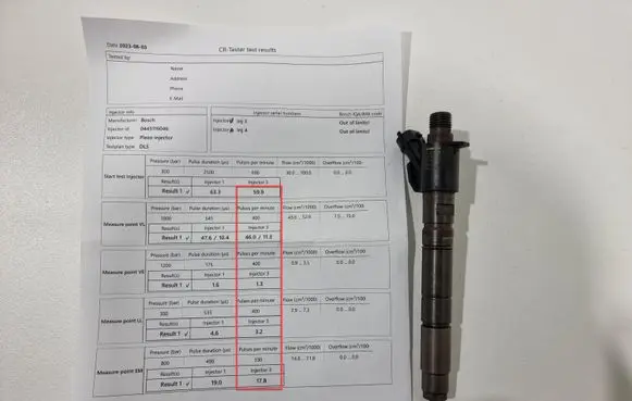 Volvo V60 Fuel injector 31303238