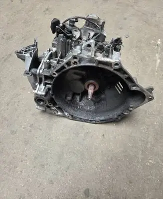 Peugeot 308 Manual 6 speed gearbox 20MB40