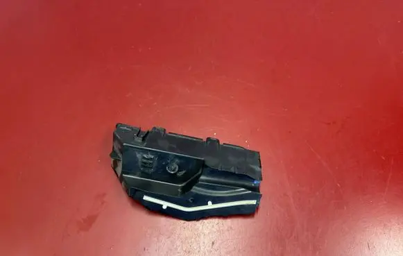 BMW X1 U11 Other engine bay part 7952982 12907952982