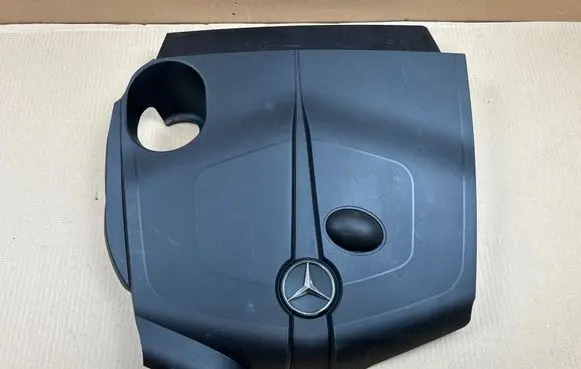 Mercedes-Benz CLA C117 X117 W117 Engine cover (trim) A6510109815