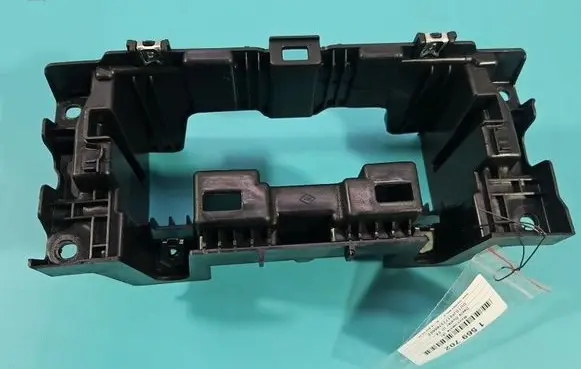 Dacia Duster III Other engine bay part 280387800R IMPRK1569702