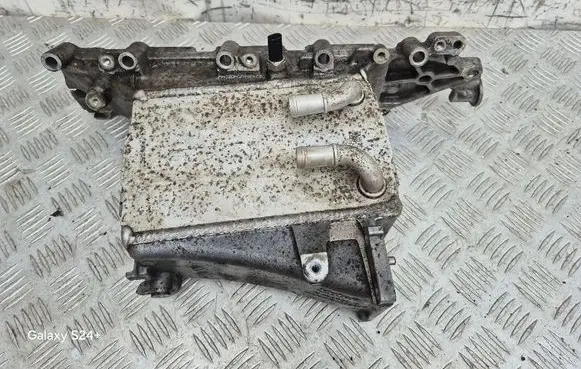 Volkswagen Golf VII Intake manifold 04L129766H