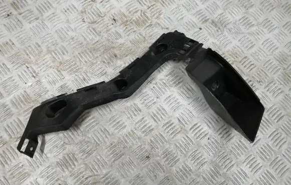 Ford C-MAX II Rear bumper mounting bracket AM51R17E851A D2A3B D2165