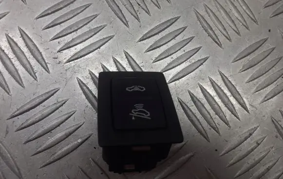 Skoda Octavia Mk2 (1Z) Alarm switch 7L6959899