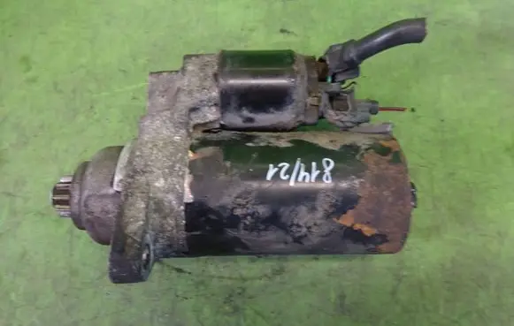 Volkswagen Polo III 6N 6N2 6NF Starter motor