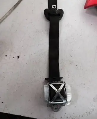 BMW 1 F20 F21 Front seatbelt