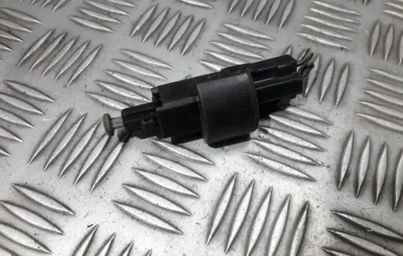 Opel Astra G Brake pedal sensor switch 90132299 09175172