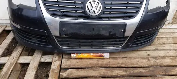 Volkswagen PASSAT B6 Front bumper