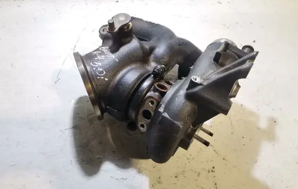 BMW M4 F82 F83 Turbo 4933512501