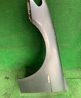 BMW 7 E65 E66 Fender 
