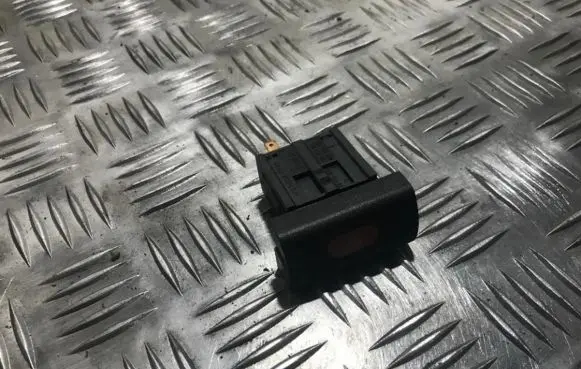 Opel Vectra B Hazard light switch 90493804 90457316