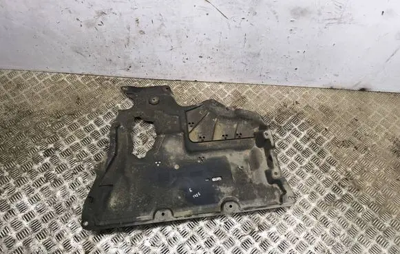 BMW 2 Active Tourer U06 Fuel tank bottom protection 9465834