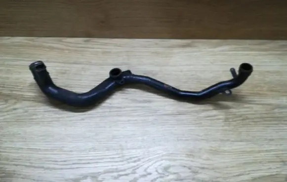 Audi A4 S4 B6 8E 8H Engine coolant pipe/hose