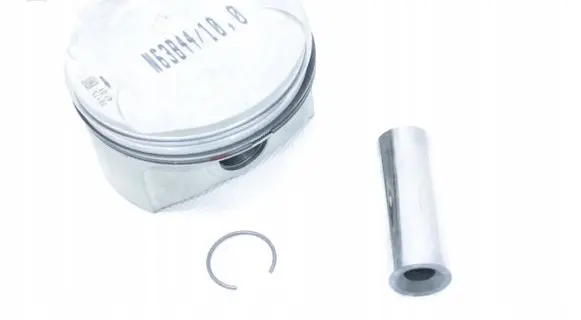 BMW 5 F10 F11 Piston 7617547