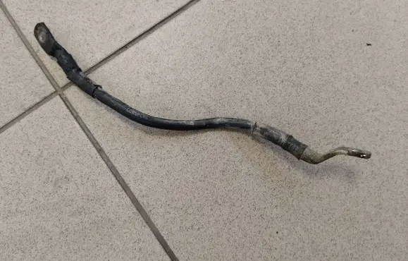 Audi A4 S4 B5 8D Negative earth cable (battery)