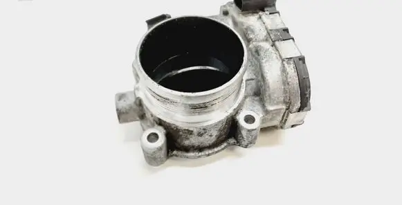 Volvo XC70 Throttle valve 31216665