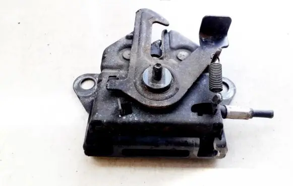 Mazda Premacy Engine bonnet/hood lock/catch