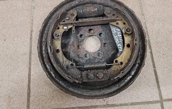 Skoda Fabia Mk1 (6Y) Drum brake (rear)