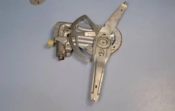 Volvo XC90 Front door window regulator with motor 30784576