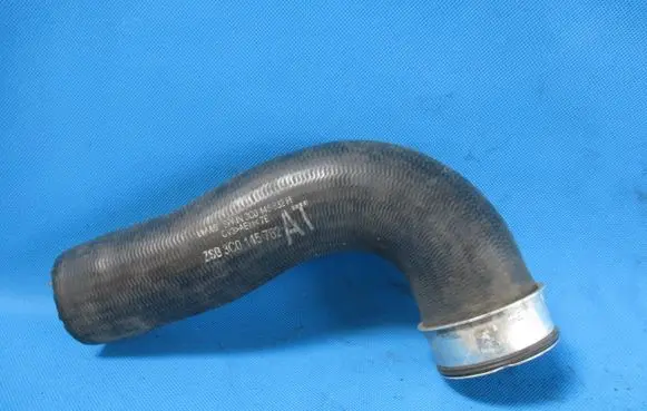 Volkswagen Golf V Intercooler hose/pipe 3C0145832M 3C0145762