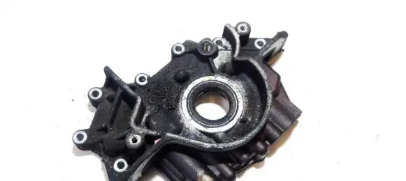 Ford Focus Oil pump 