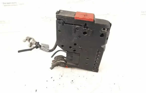 Mercedes-Benz C W204 Fuse box set 2075401850 2075401550
