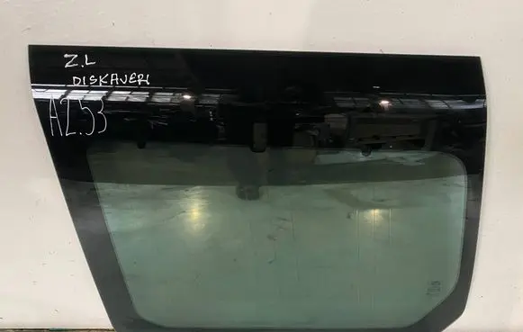 Land Rover Discovery 3 - LR3 Rear side window 43R001582