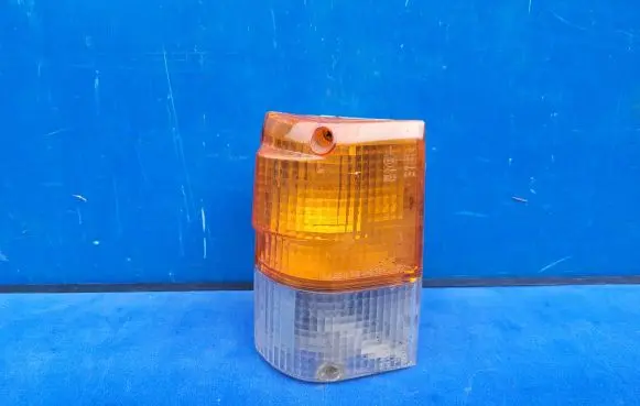 Mitsubishi Pajero Front indicator light 1124236R IMASEN