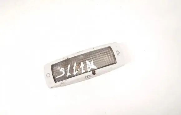 Volkswagen PASSAT B5 Other interior light 3b0947291