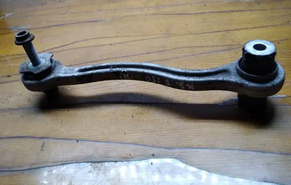 Mercedes-Benz E AMG W212 Rear upper control arm/wishbone 20402RSA3