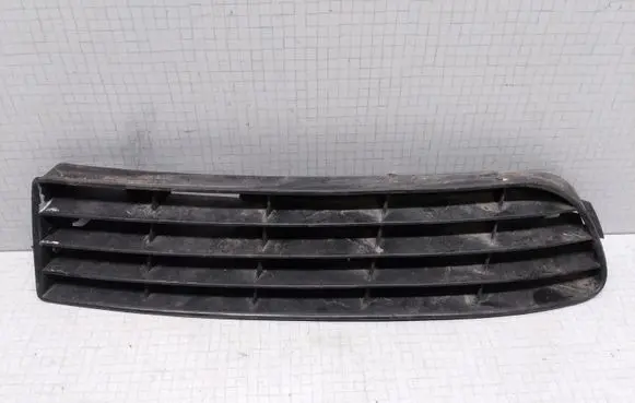 Audi A6 S6 C5 4B Front bumper lower grill AD99009