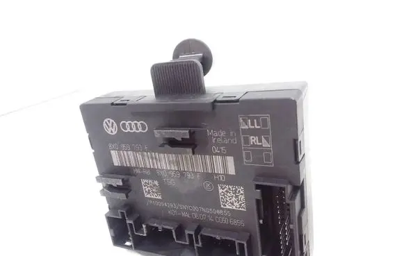 Audi A1 Door control unit/module 8X0959793F