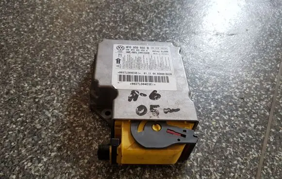 Audi A6 S6 C6 4F Airbag control unit/module 4F0959655B