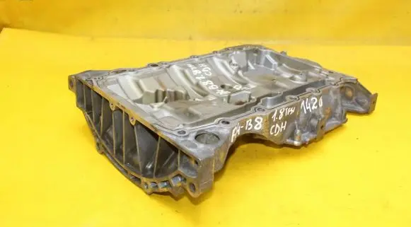Audi A5 8T 8F Oil sump 06H103603S