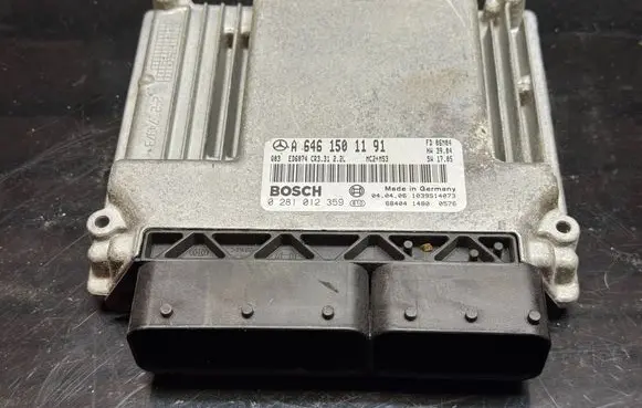 Mercedes-Benz Vito Viano W639 Engine control unit/module A6461501191 0281012359 1039S14073