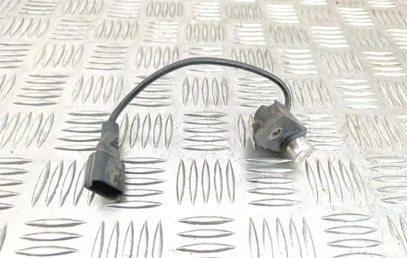 Opel Vectra C Camshaft position sensor 0232103025