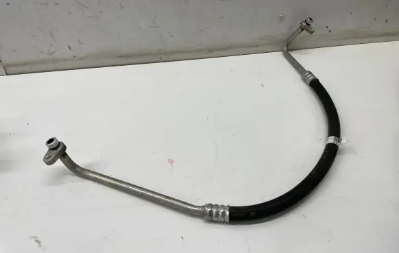 Dacia Spring Air conditioning (A/C) pipe/hose 924902381R