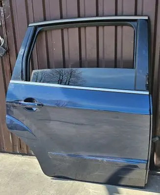 Ford S-MAX Rear door 