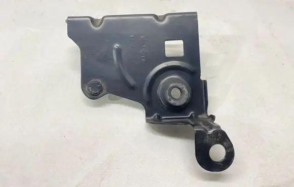 Renault Clio IV Battery tray 46956R