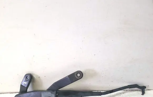 Mercedes-Benz C W204 Front wiper blade arm A2048201544